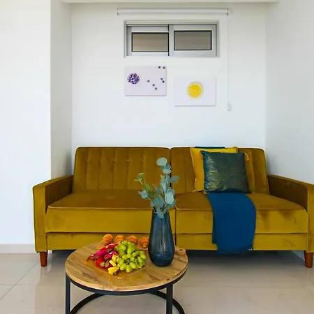 Phaedrus Living: Seaview Gold Flat Lighthouse 48 Paphos