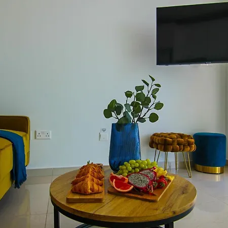 Phaedrus Living: Seaview Gold Flat Lighthouse 48 Paphos