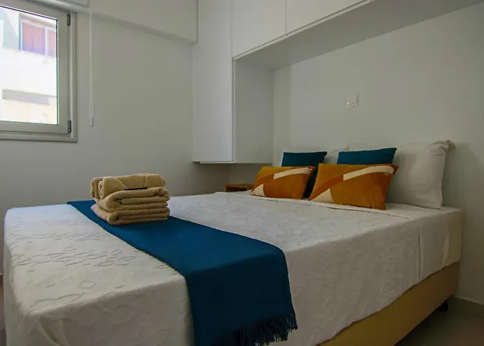 Phaedrus Living: Seaview Gold Flat Lighthouse 48 Appartamento Paphos