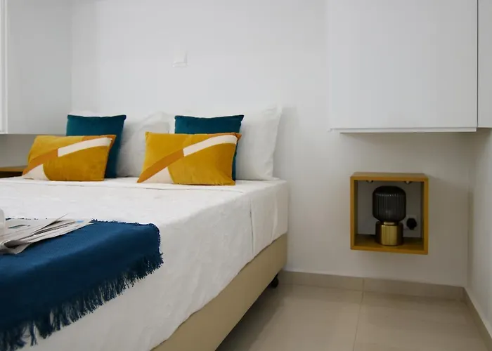 Phaedrus Living: Seaview Gold Flat Lighthouse 48 Appartamento