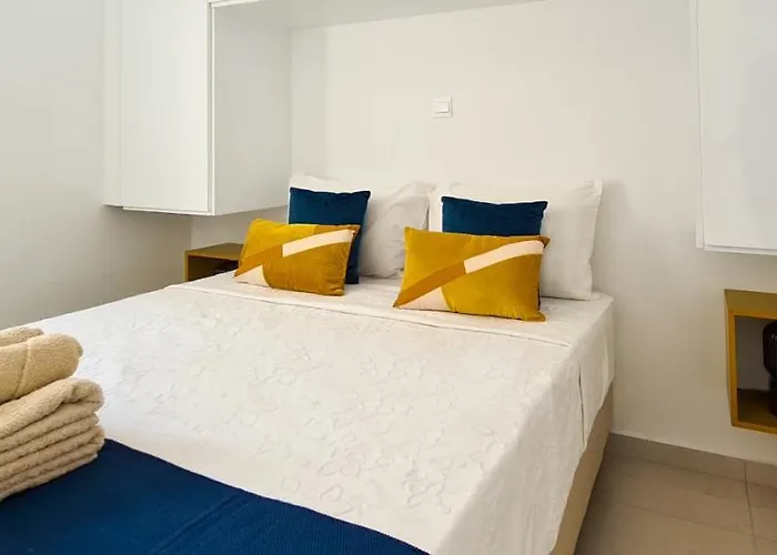 Phaedrus Living: Seaview Gold Flat Lighthouse 48