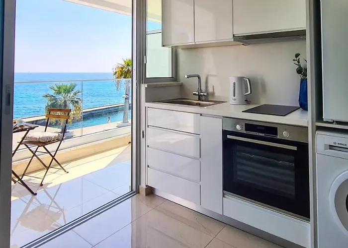 Phaedrus Living: Seaview Gold Flat Lighthouse 48