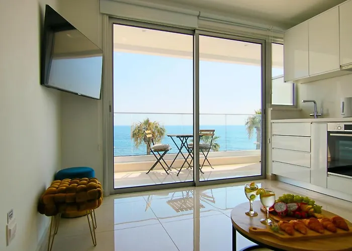 Phaedrus Living: Seaview Gold Flat Lighthouse 48 * Paphos